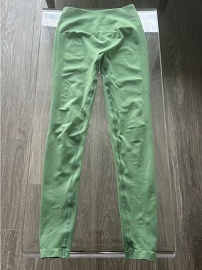 Alphalete Mint Green Leggings